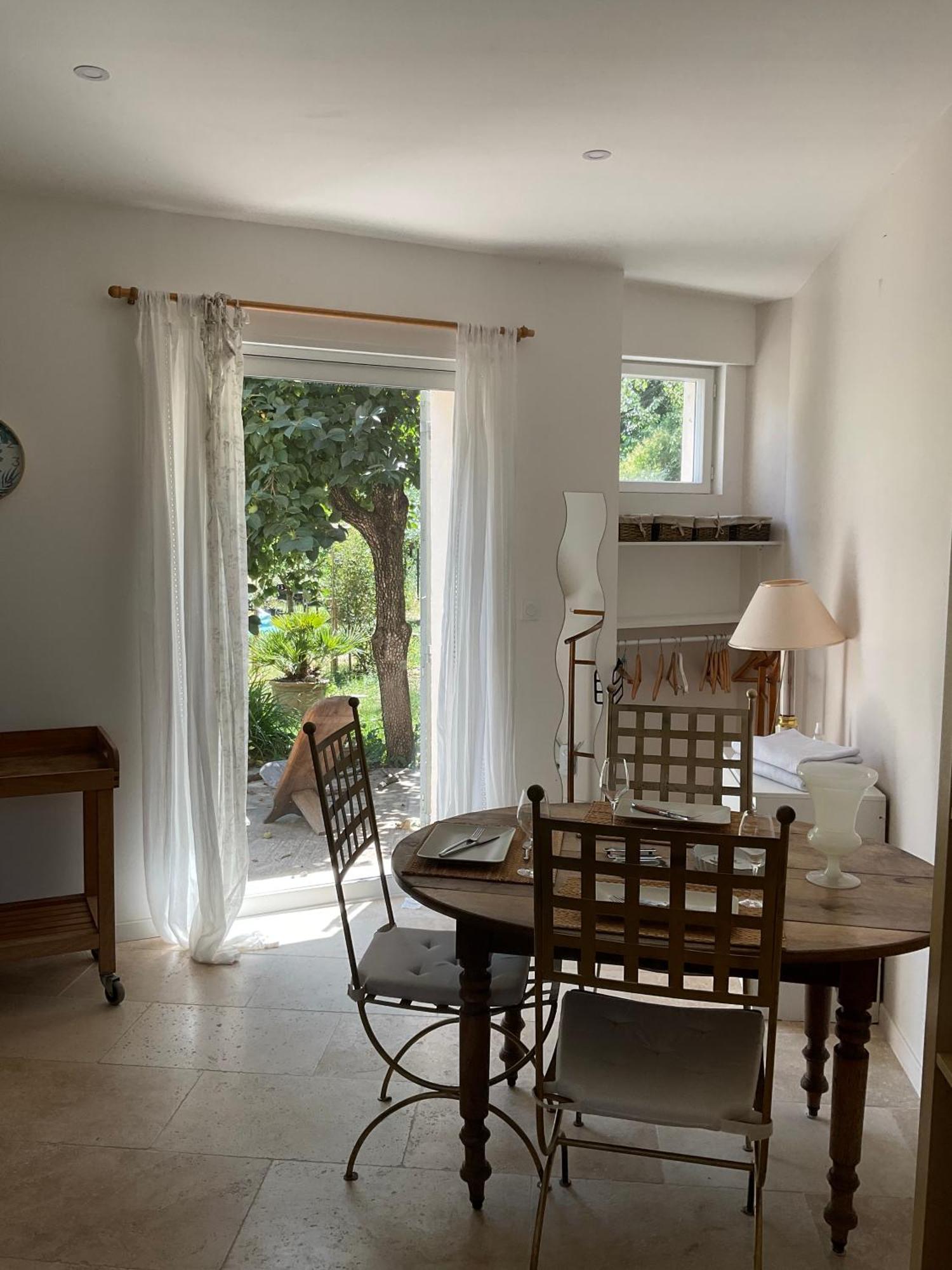 Apartment Lumineux Villeneuve-les-Avignon